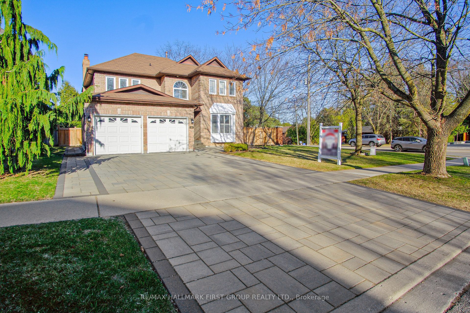 898 Darwin Drive