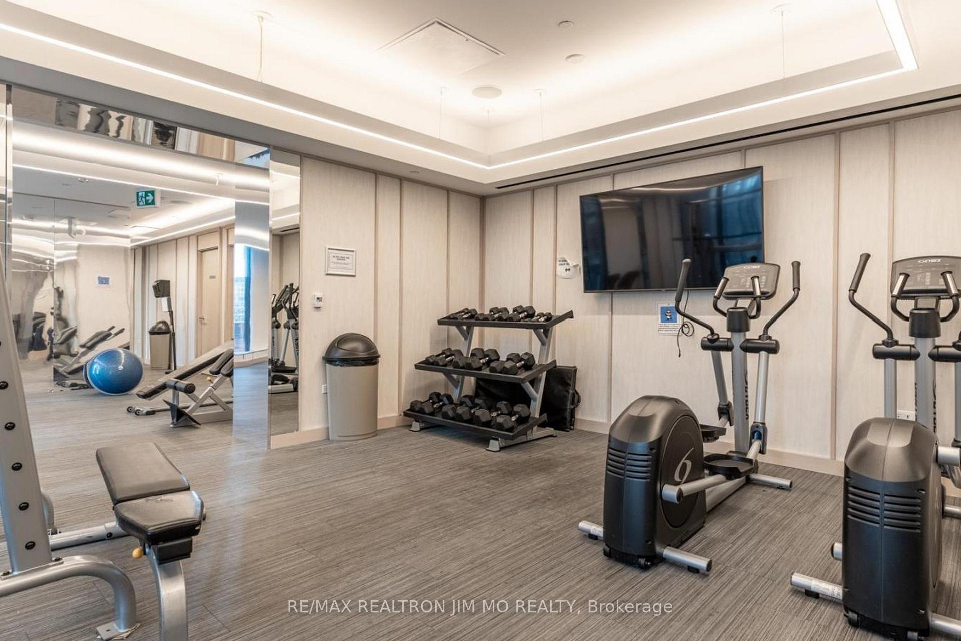 1 Bedroom Condo at 125 Blue Jays, Toronto For sale