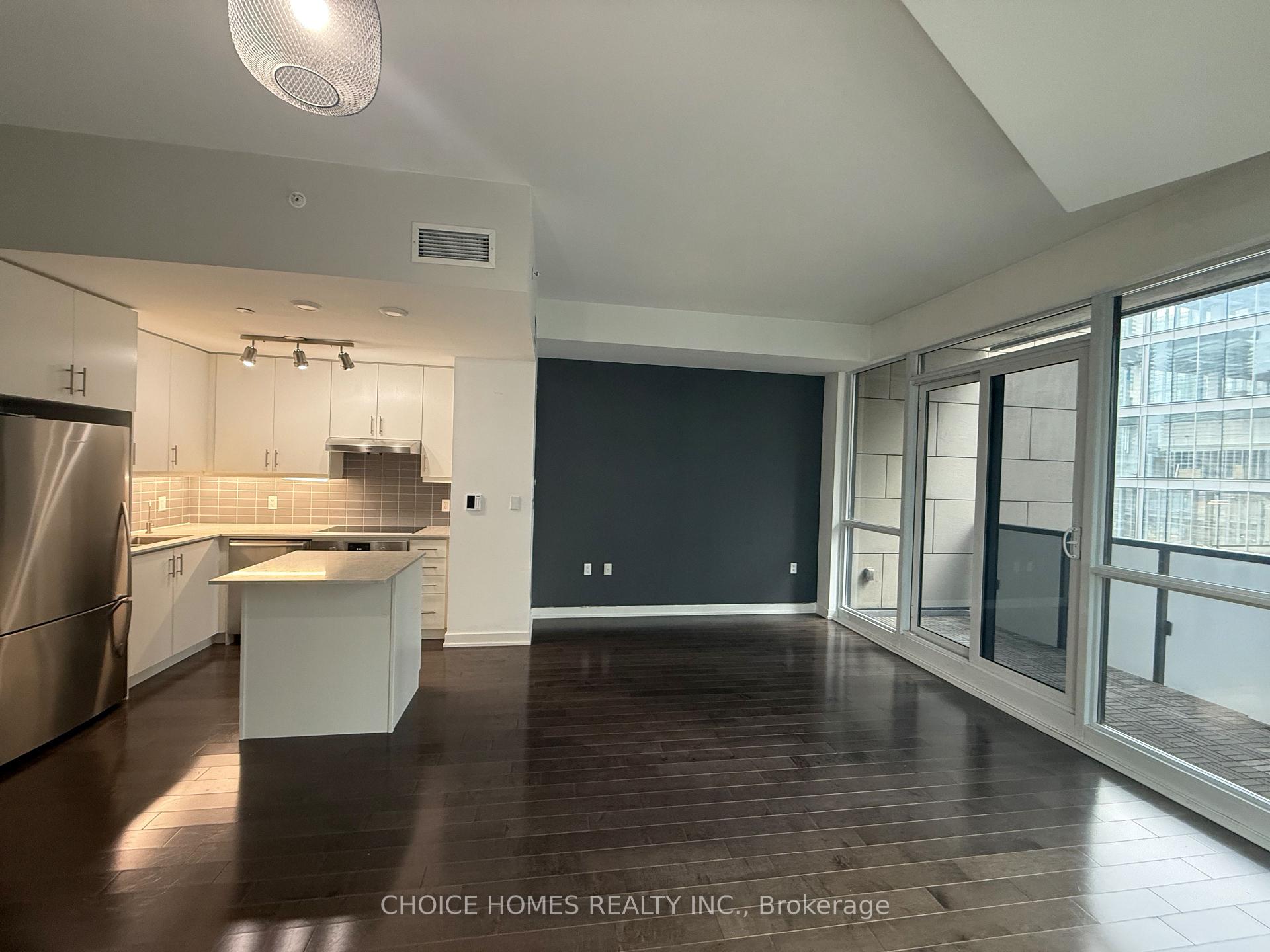 2 Bedrooms Condo at 1 The Esplanade,  Toronto For sale