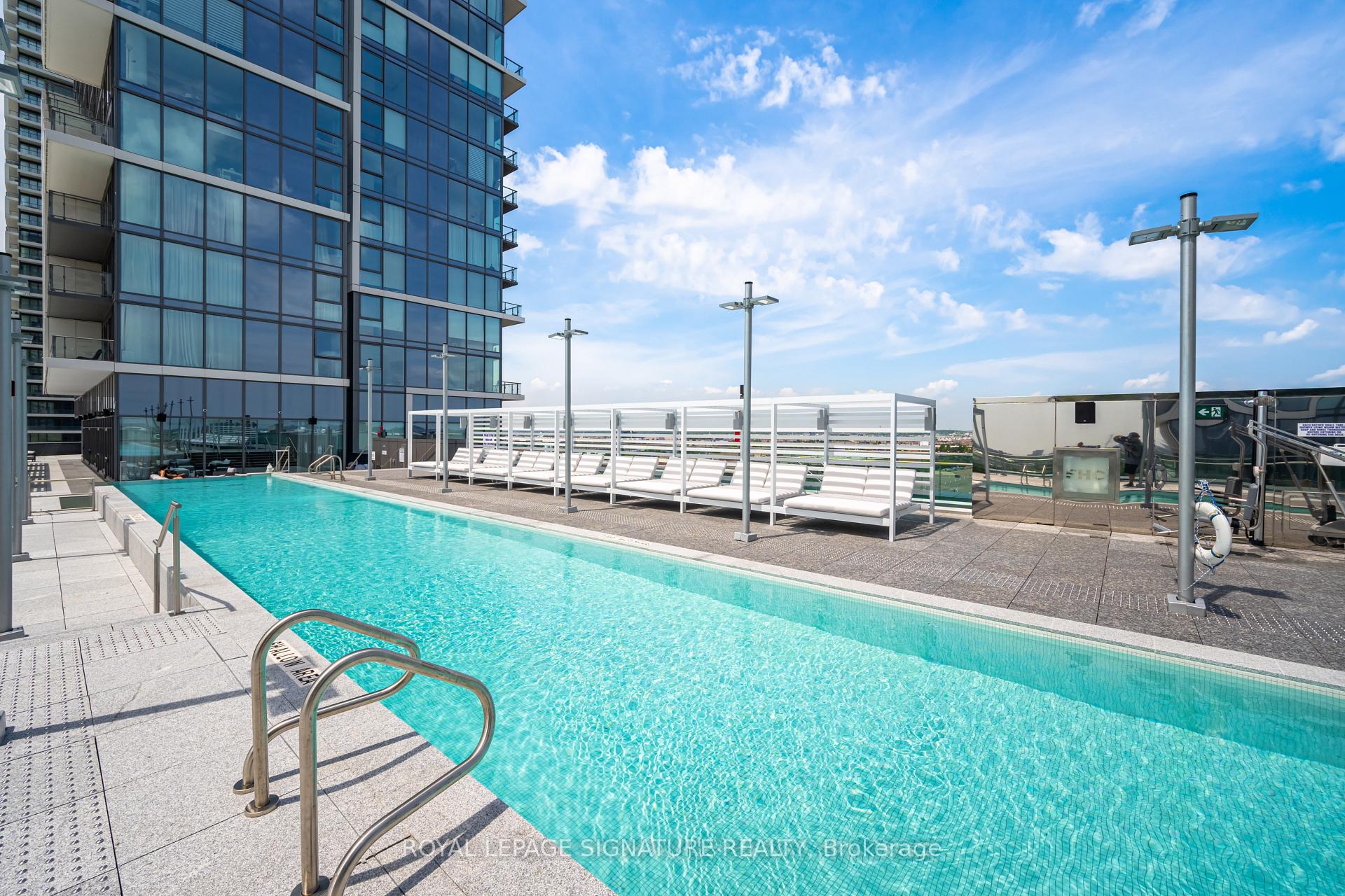 2 Bedrooms Condo at 7890 Jane, Vaughan For sale