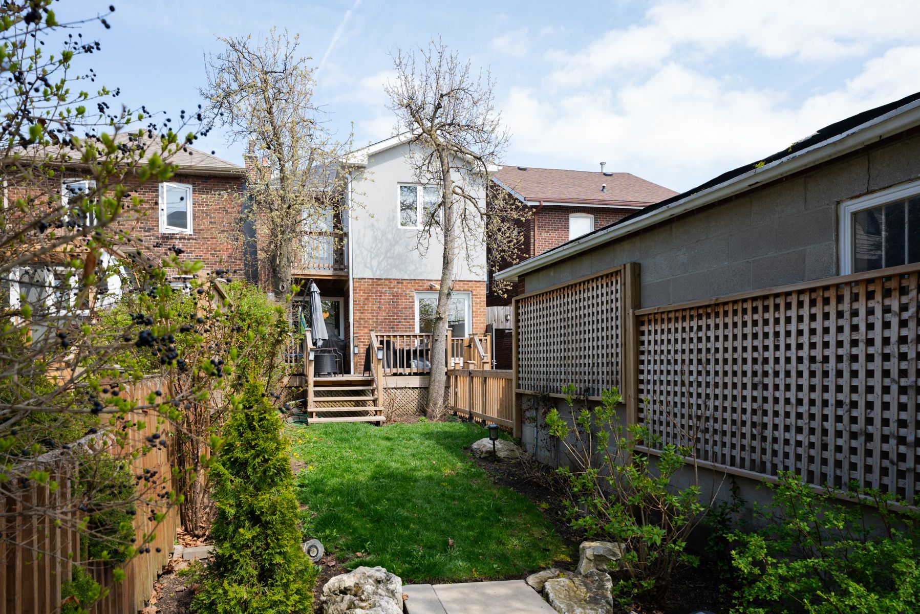 356 Lauder Avenue