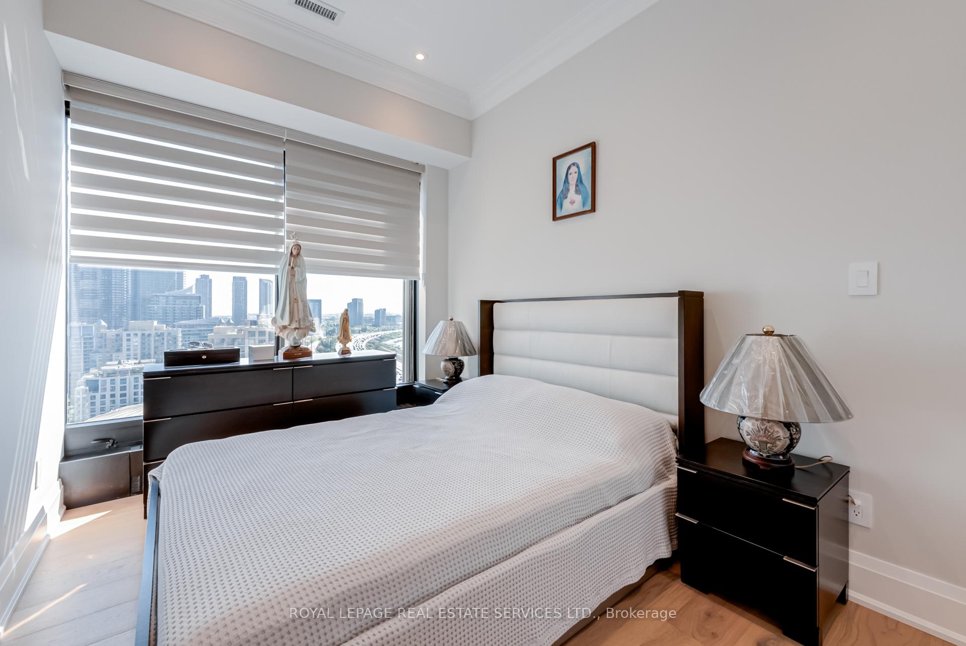 2 Bedrooms Condo at 2045 Lake Shore, Toronto For sale