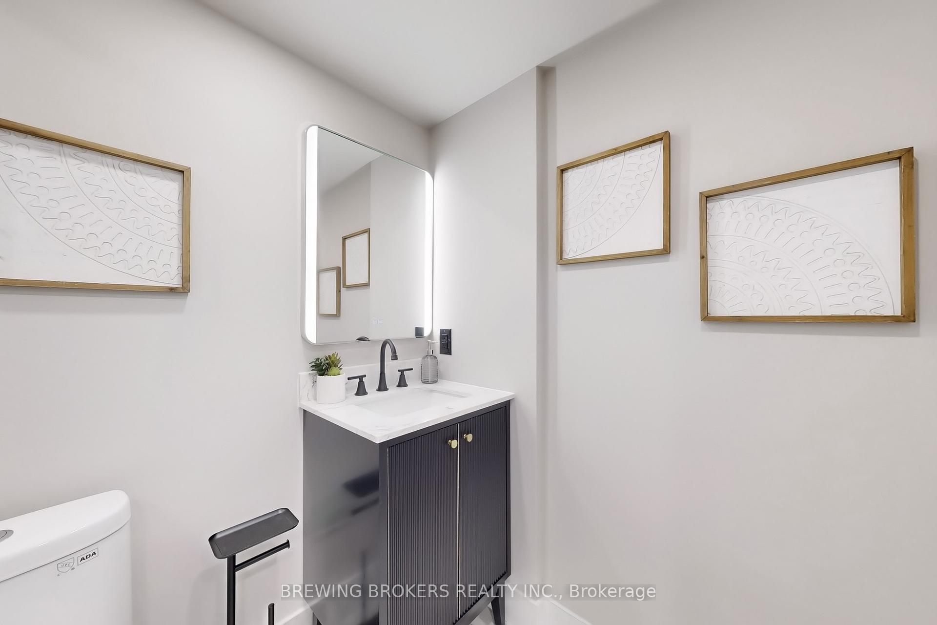 2 Bedrooms Condo at 85 Skymark, Toronto For sale