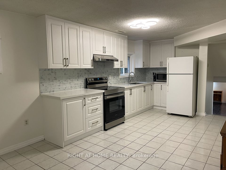 4128 Dursley Crescent