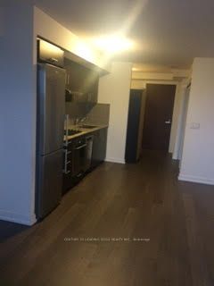 255 VILLAGE GREEN Square, #710