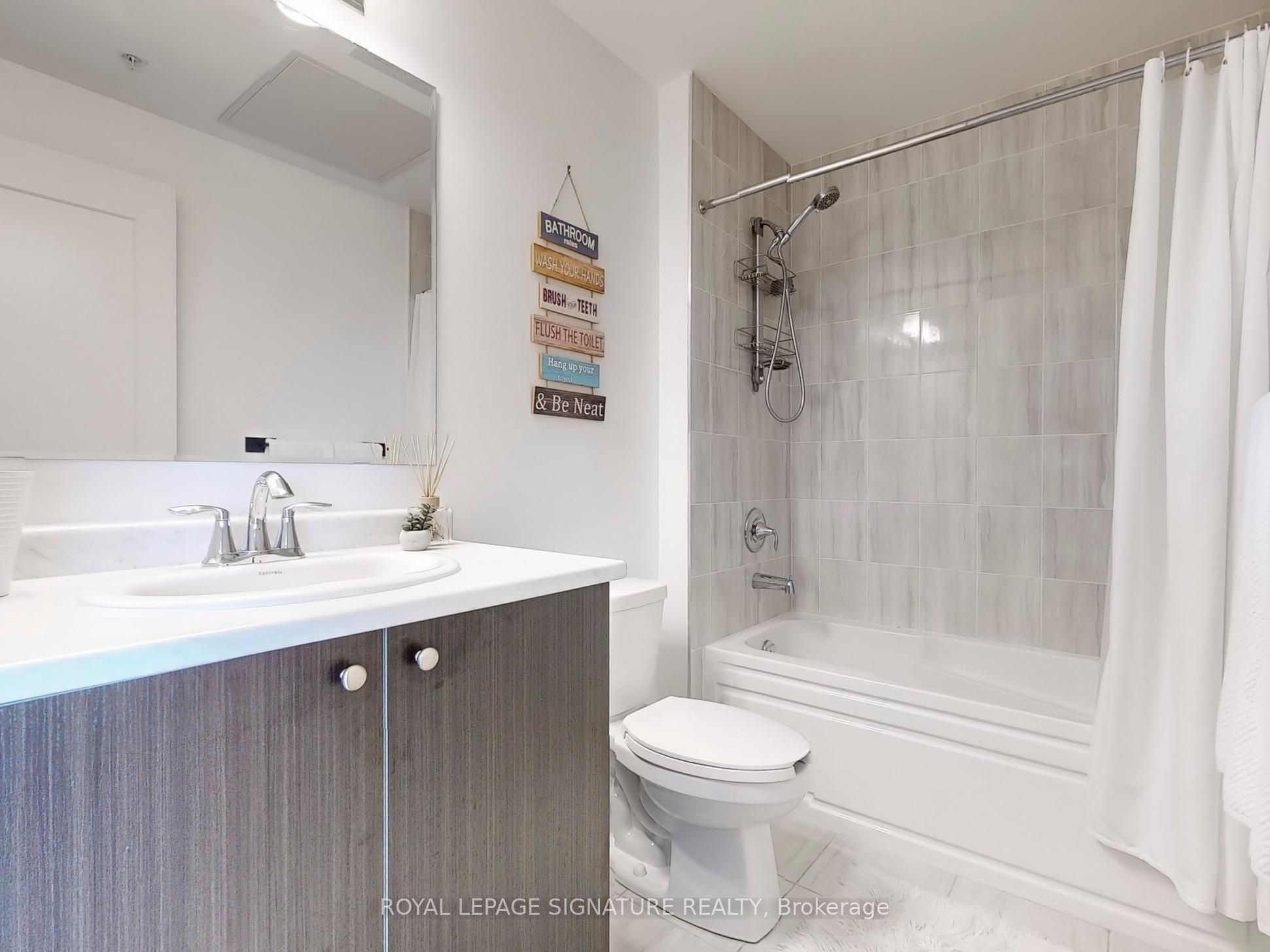 102 Grovewood Common, #405