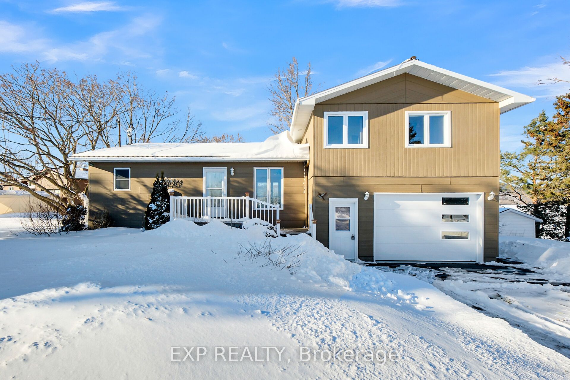 425 DU DOMAINE Road, Alfred and Plantagenet, K0B 1J0