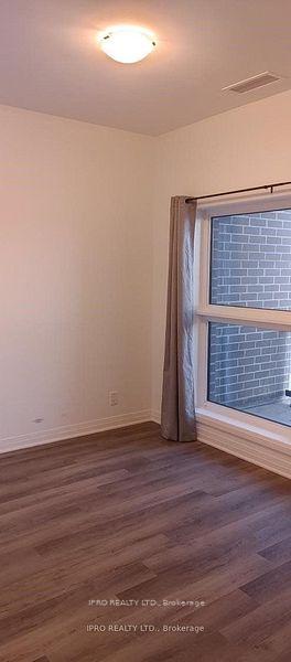 1 Bedroom Condo at 102 Grovewood Common, Oakville For sale