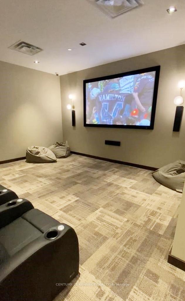 1 Bedroom Condo at 10 Honeycrispy, Vaughan For sale
