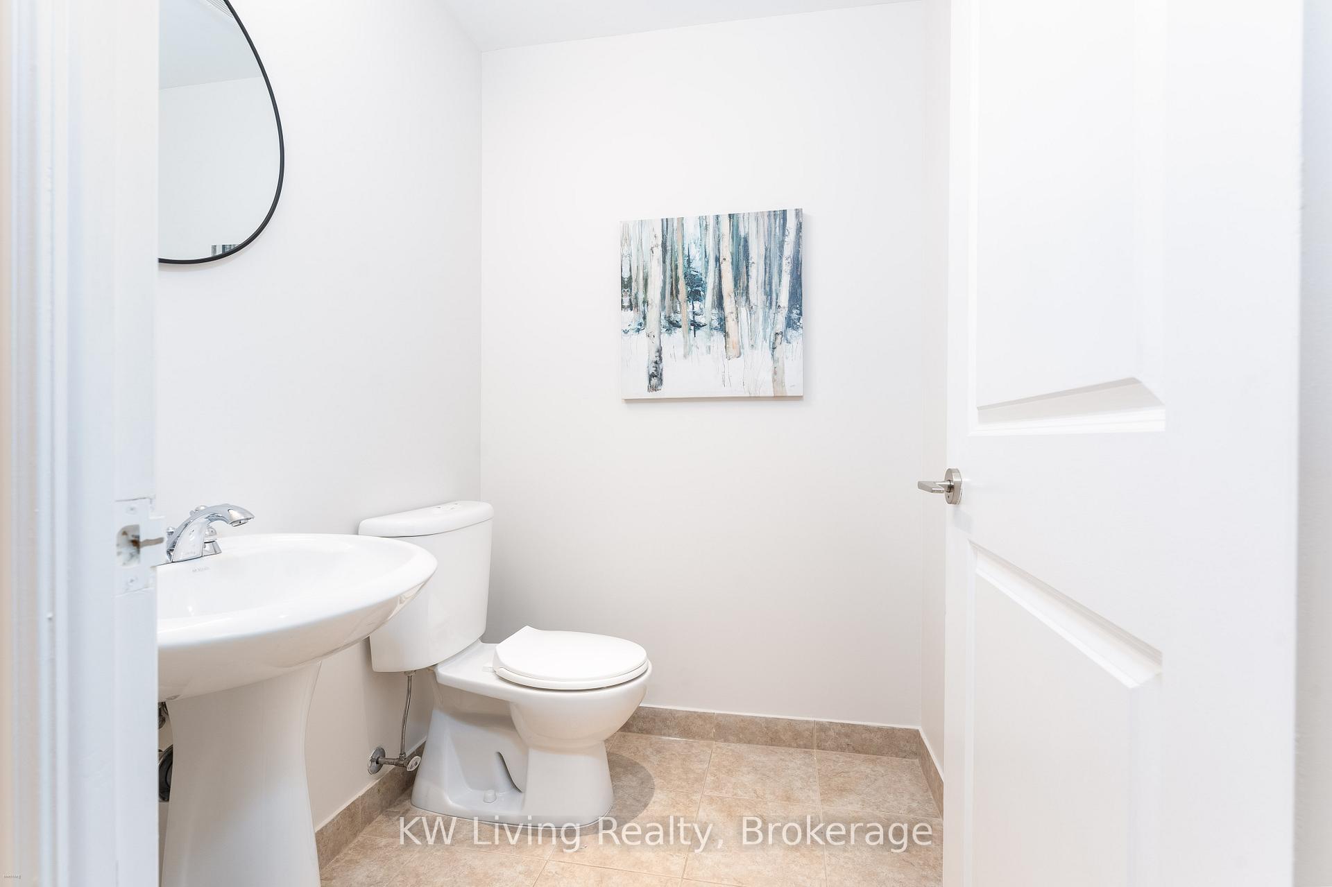 4 Bedrooms Condo at 500 Doris, Toronto For sale