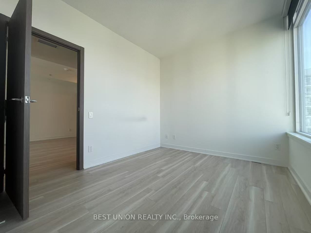 17 Bathurst Street, #3910