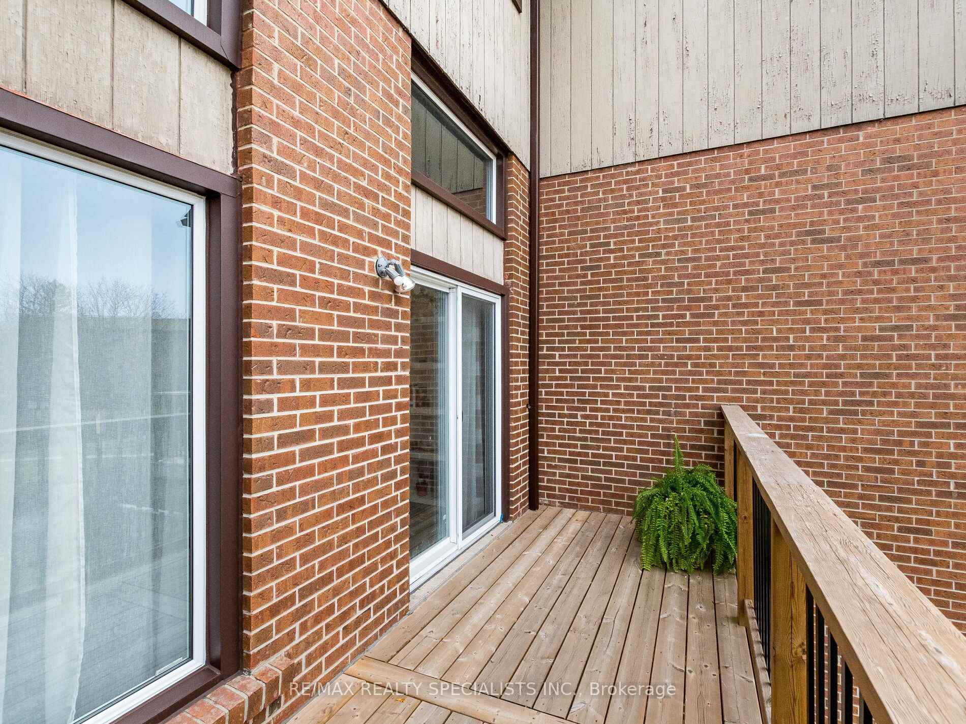 3 Bedrooms Condo at 1764 Rathburn,  Mississauga For sale