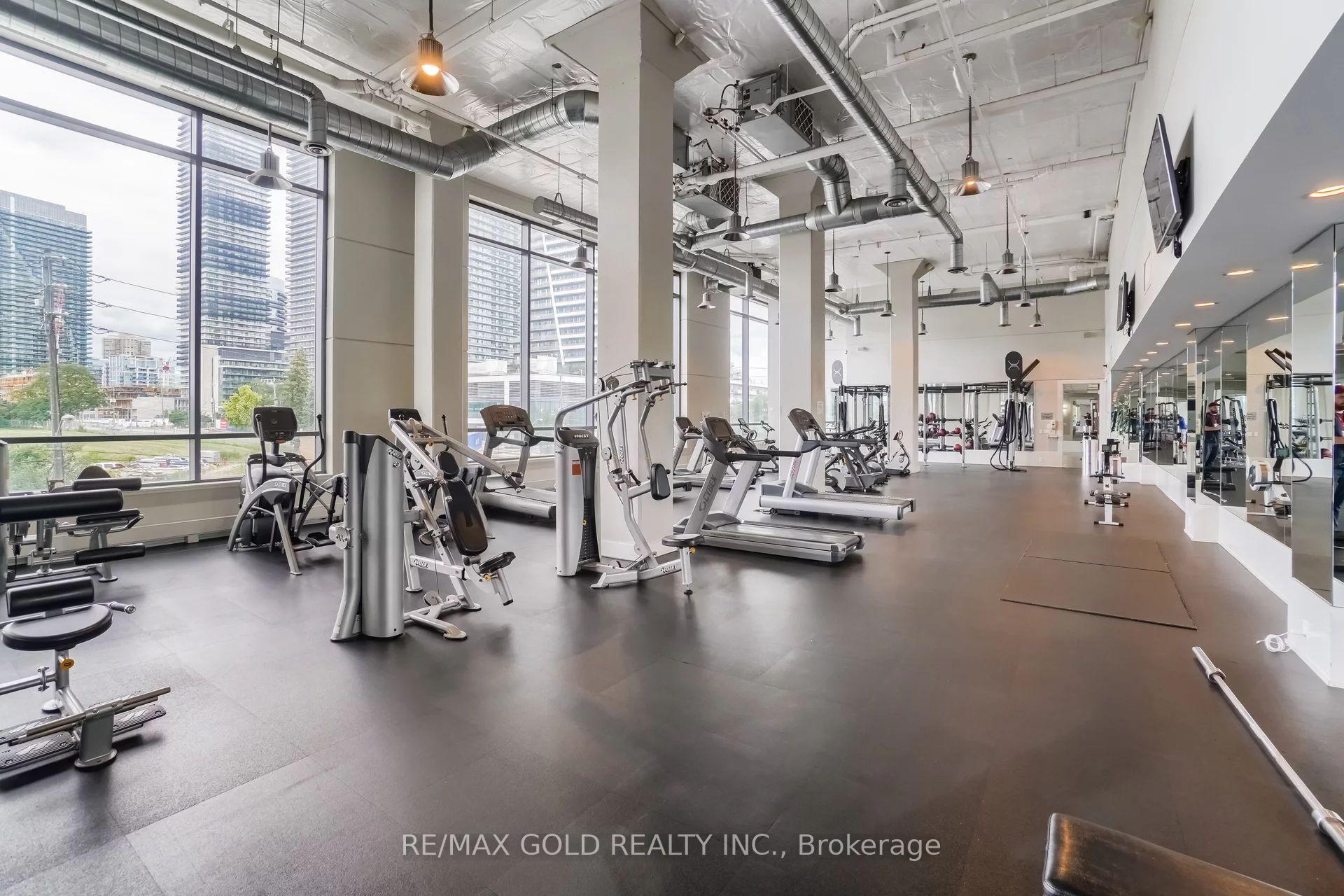 3 Bedrooms Condo at 2212 Lakeshore, Toronto For sale
