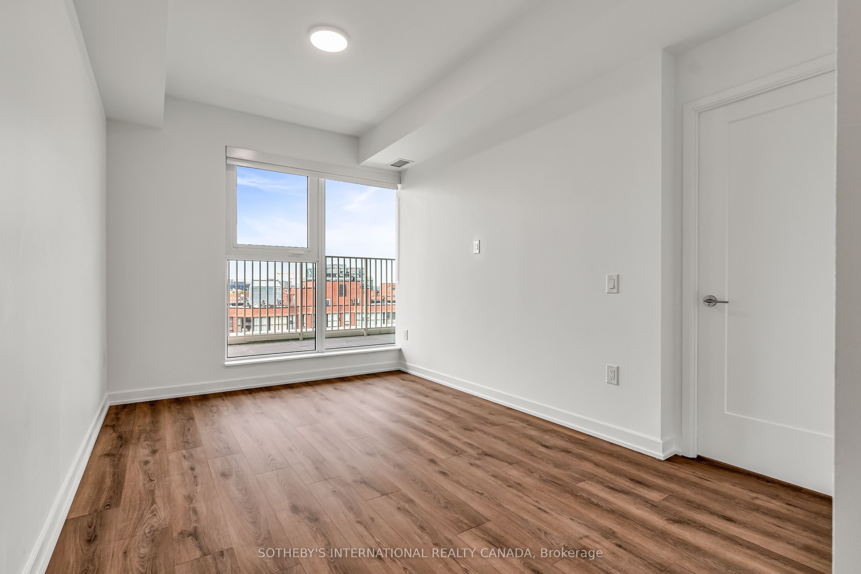 88 Bathurst Street, #1122
