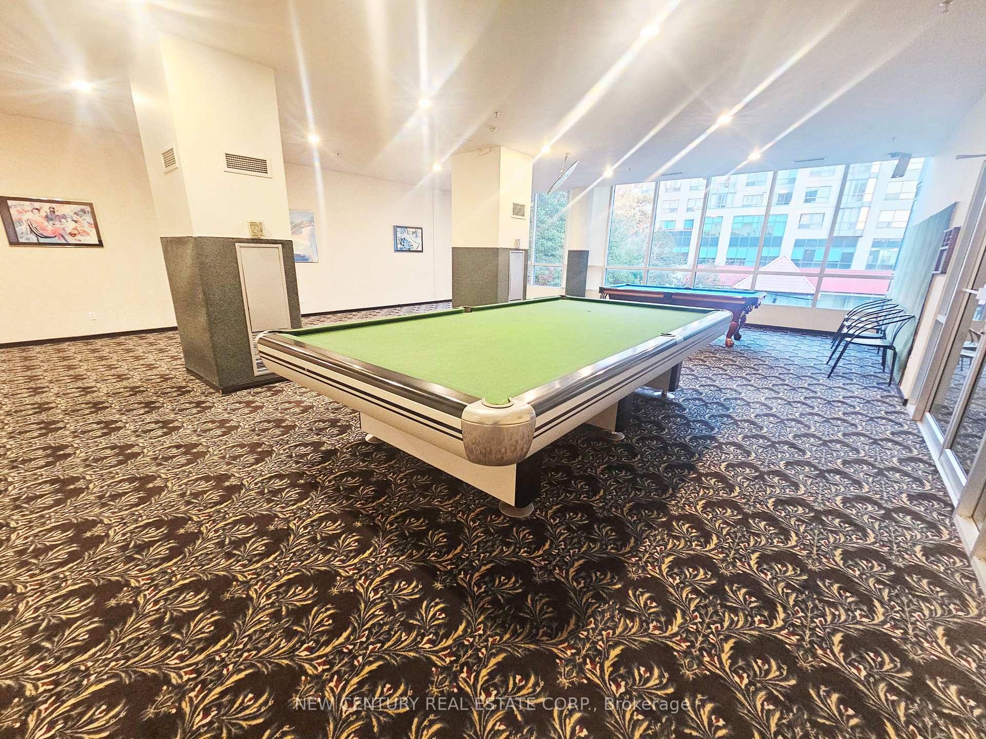 2 Bedrooms Condo at 1470 Midland,  Toronto For sale