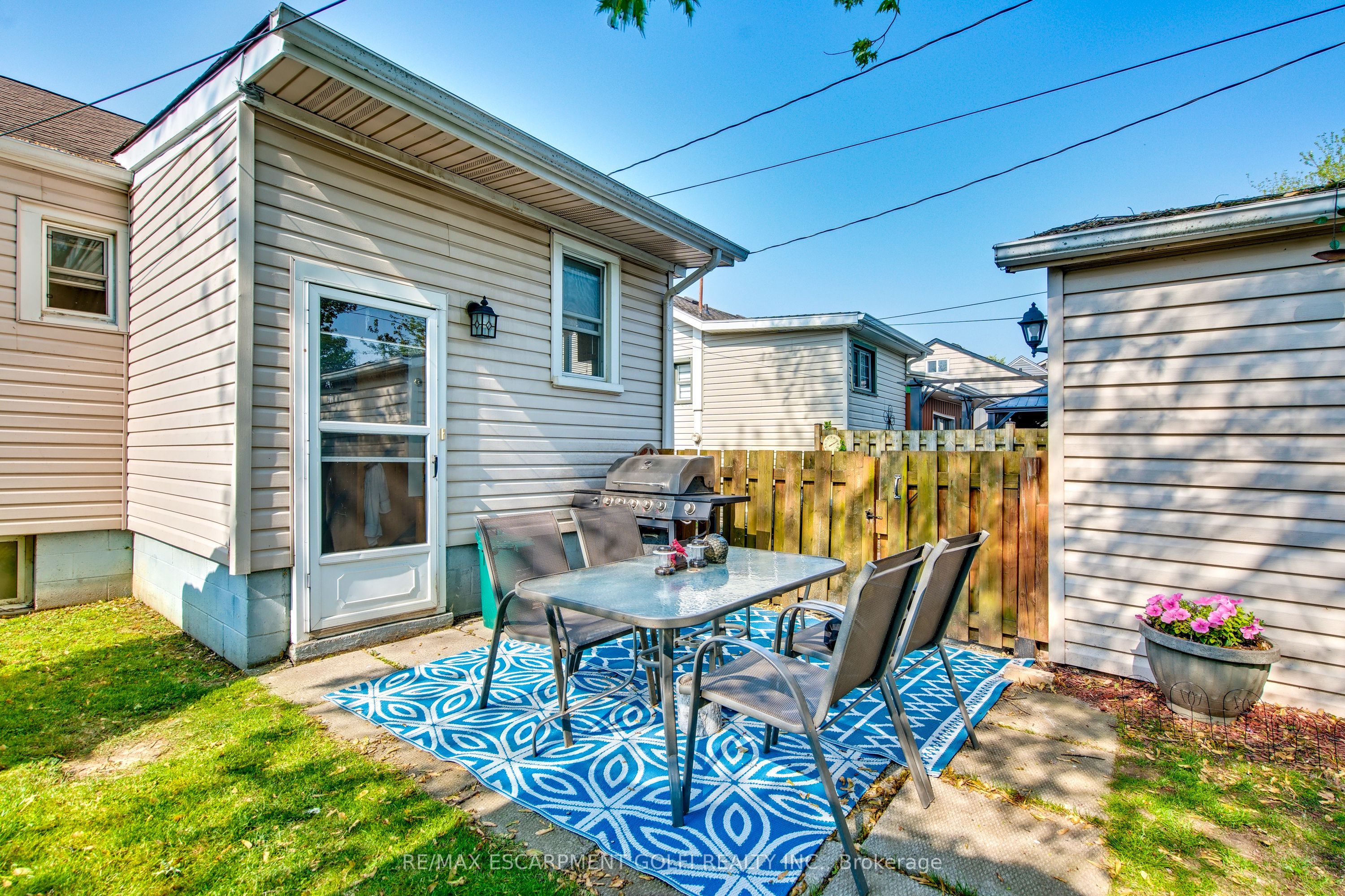 373 Simpson Avenue