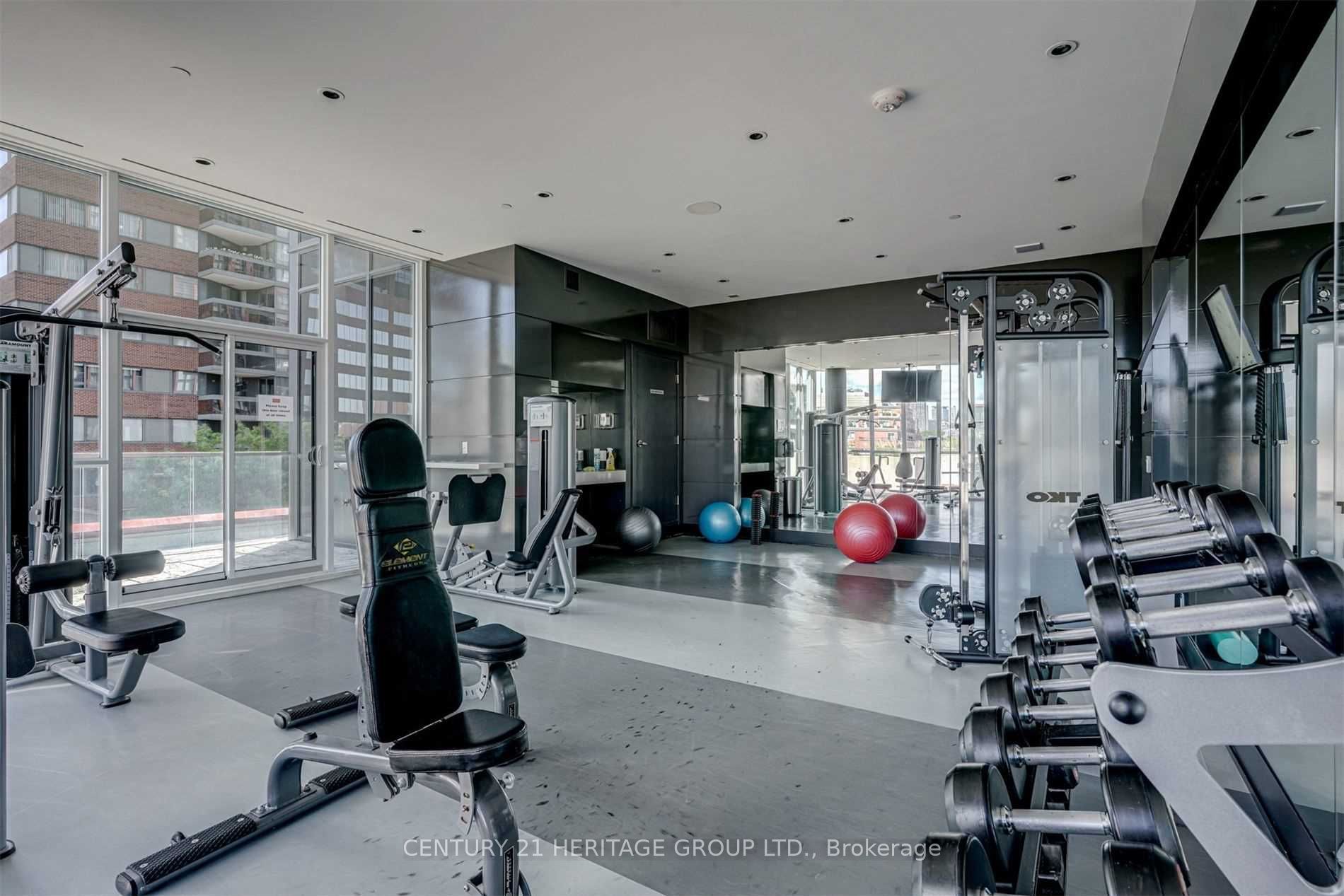 32 Davenport Road, #2508