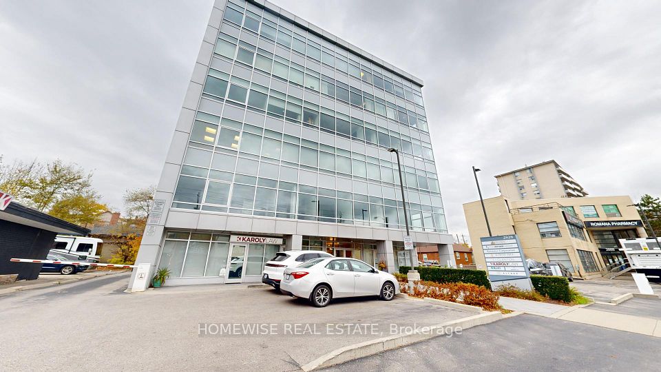 2828 Bathurst