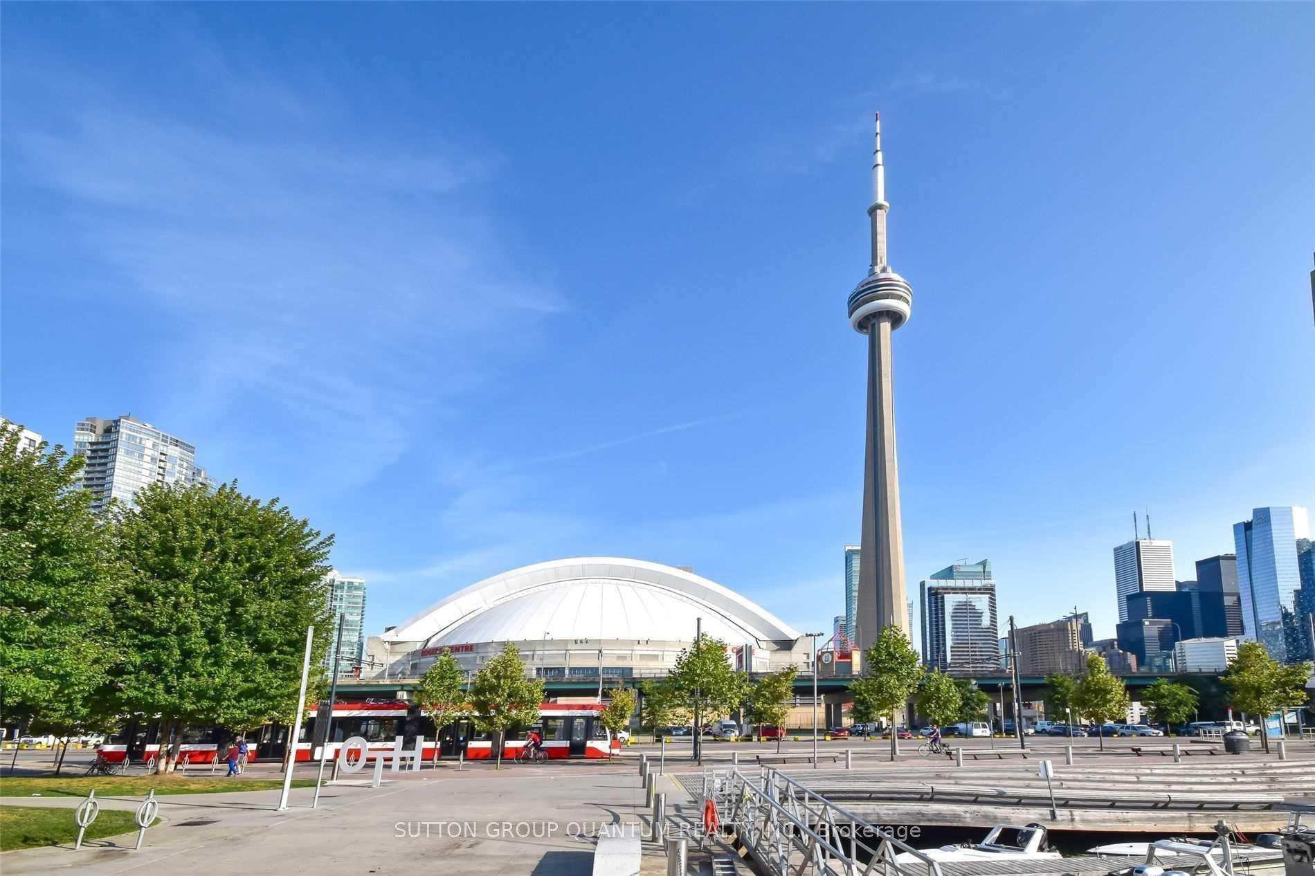 3 Bedrooms Condo at 81 Navy Wharf,  Toronto For sale