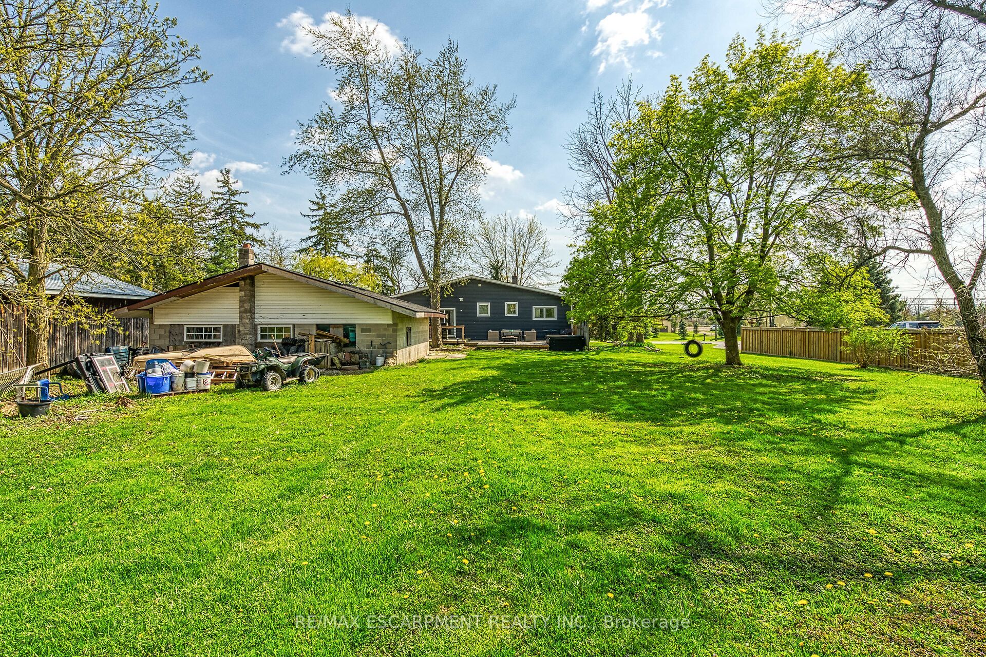 1214 Golf Club Road