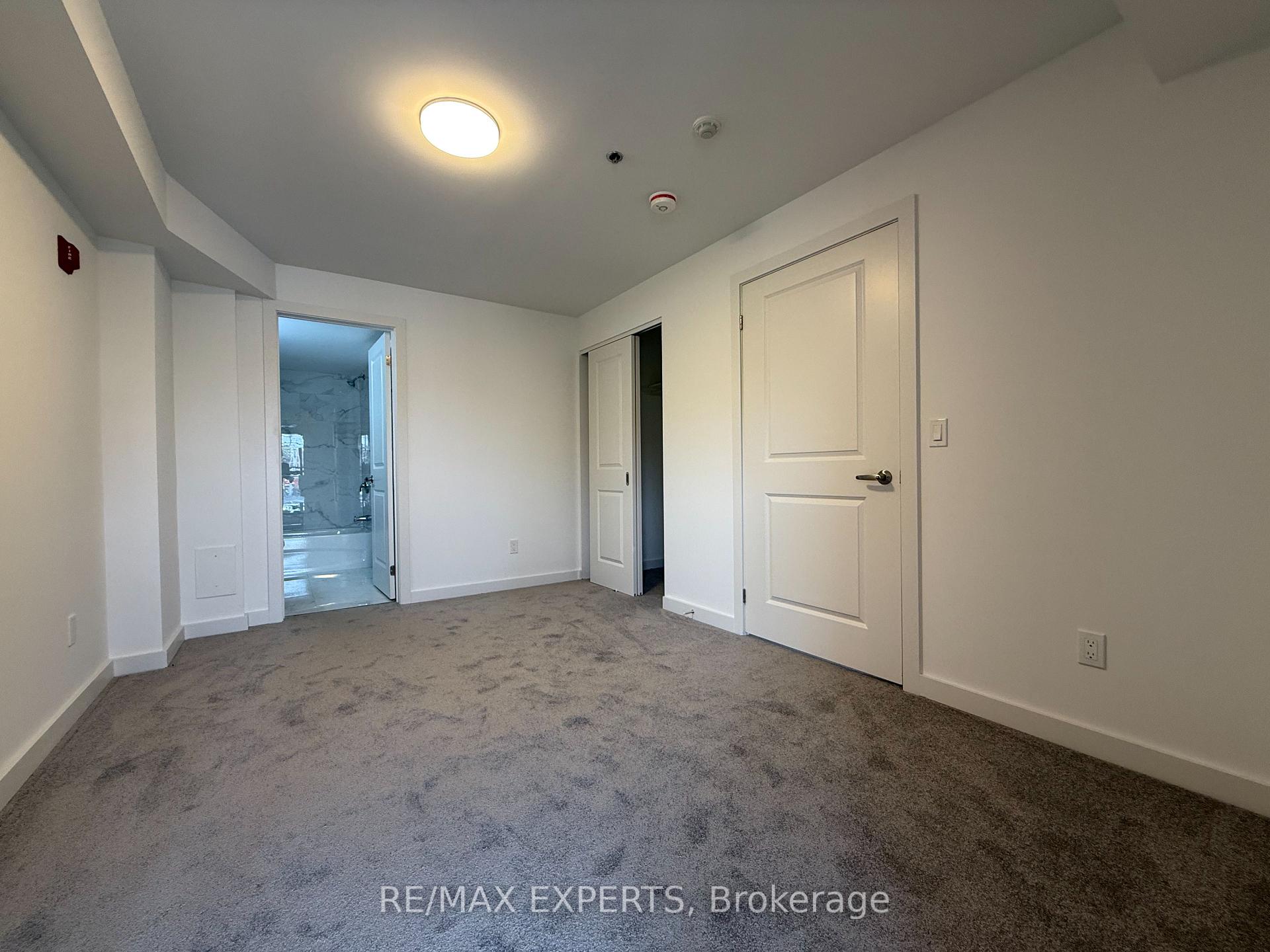 1 Bedroom Condo at 45 Connaught, Toronto For sale