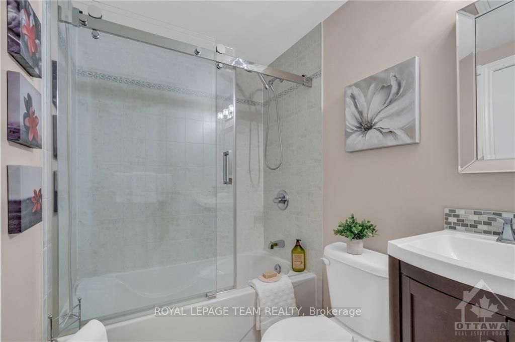 200 RIDEAU Street, #1206