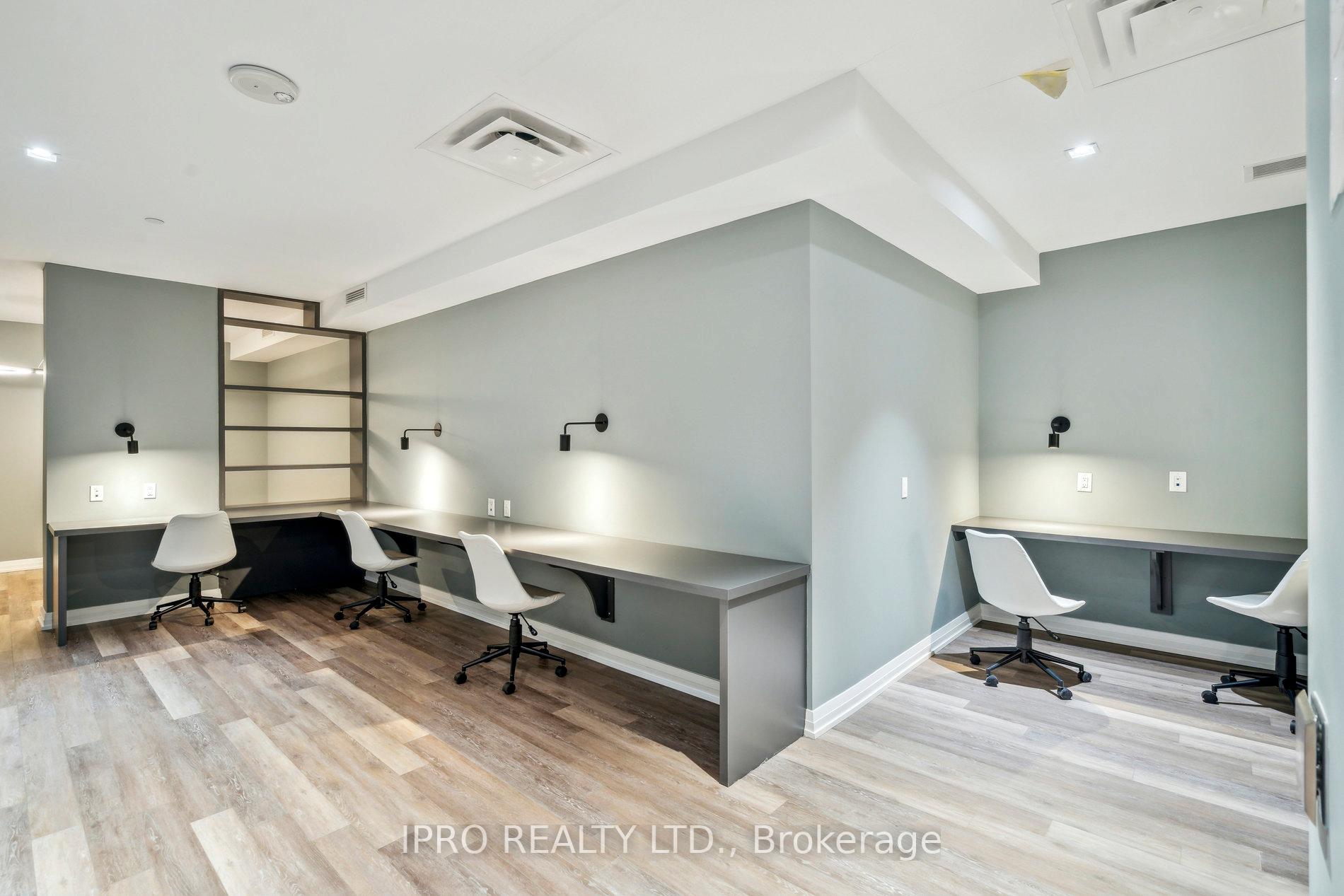 2 Bedrooms Condo at 50 Thomas Riley, Toronto For sale