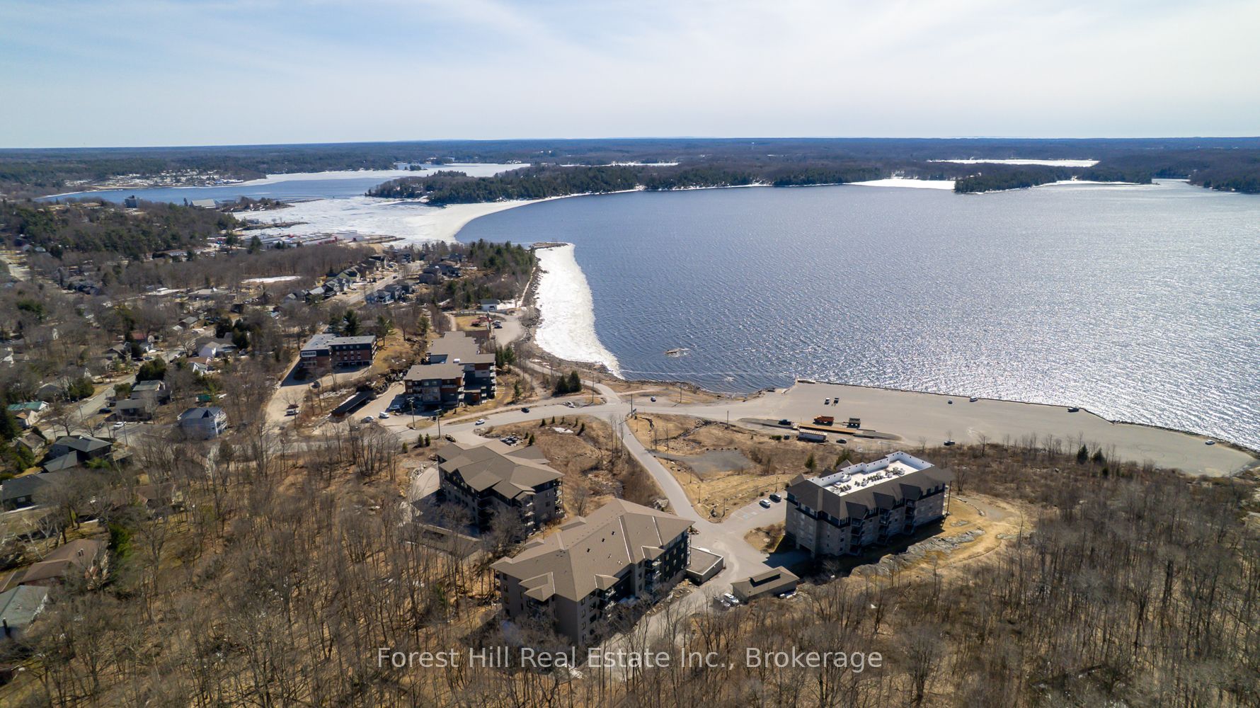 #204 - 11B Salt Dock Road, Parry Sound, ON P2A 3B6