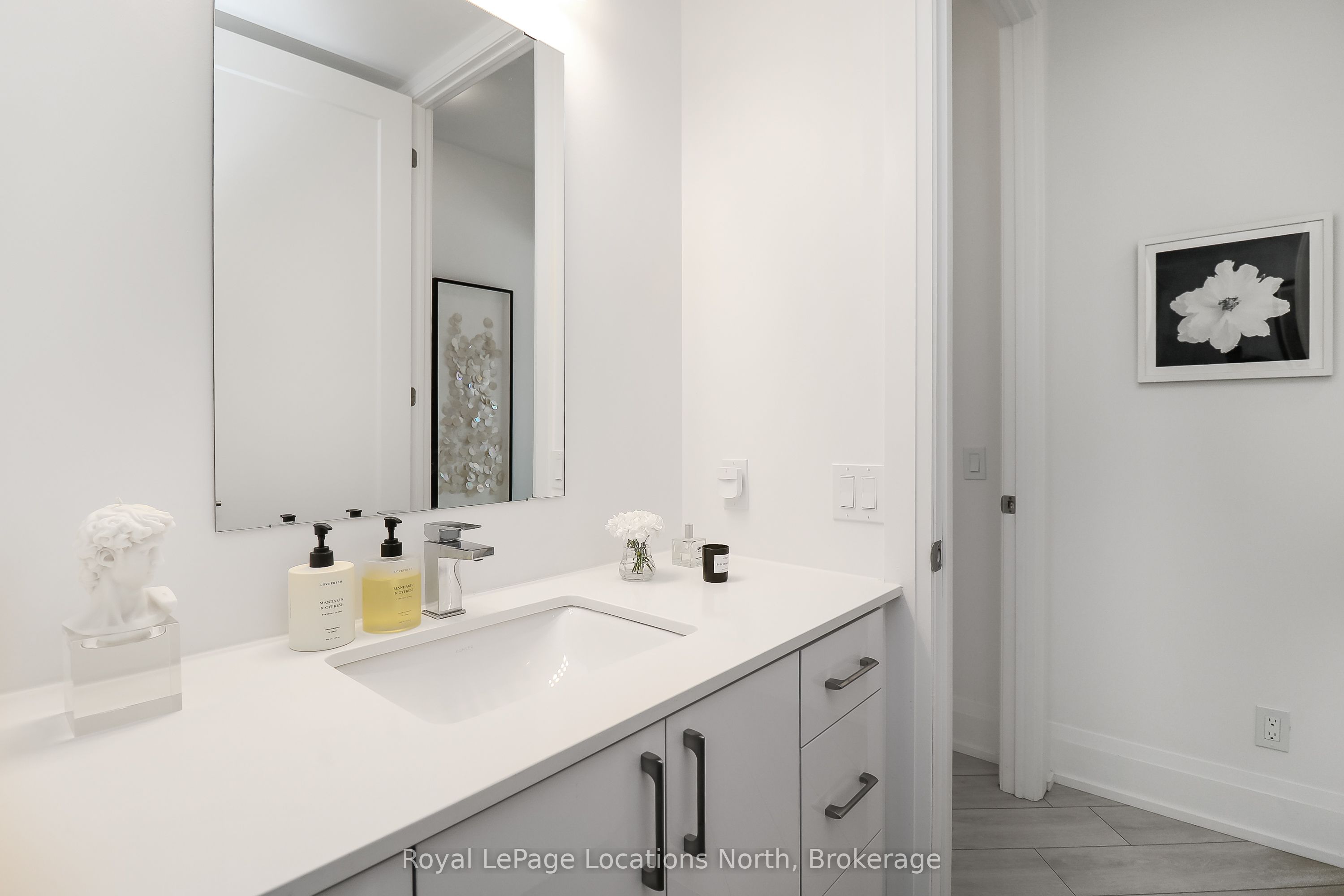 #311 - 1 Hume Street, Collingwood, ON L9Y 0X3