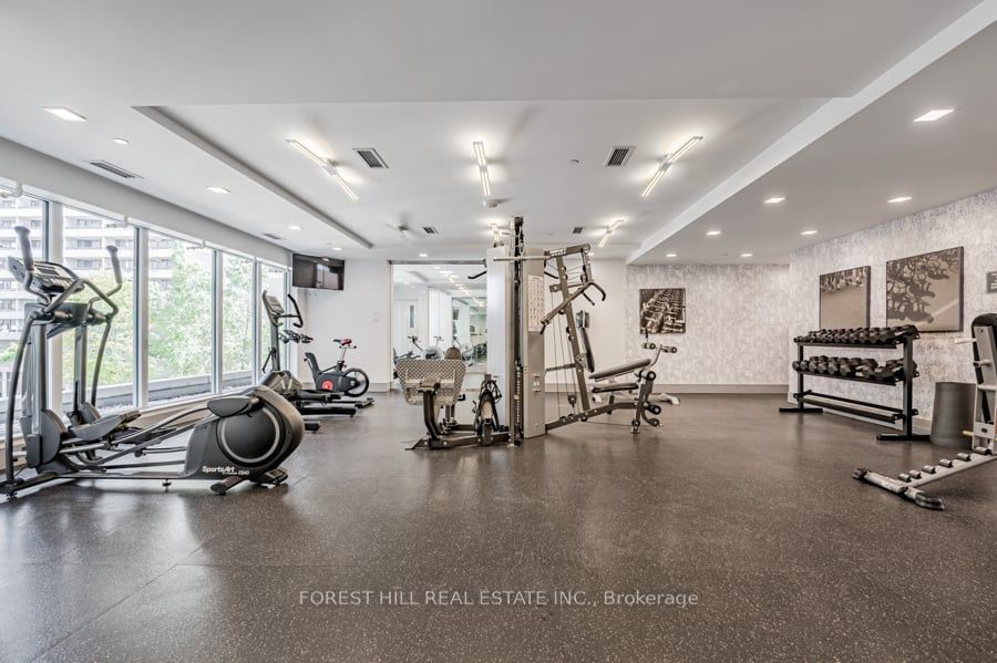 58 Orchard View Boulevard, #510