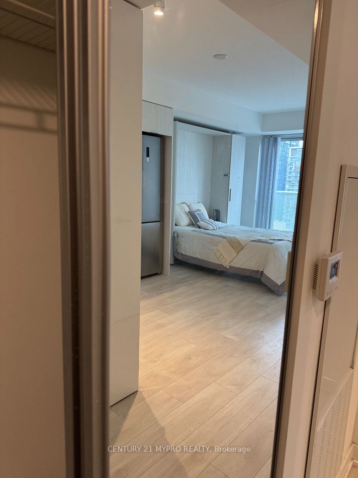 501 Yonge