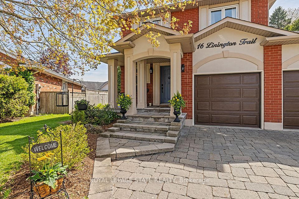 16 Linington Trail, Hamilton, ON L9H 7A3
