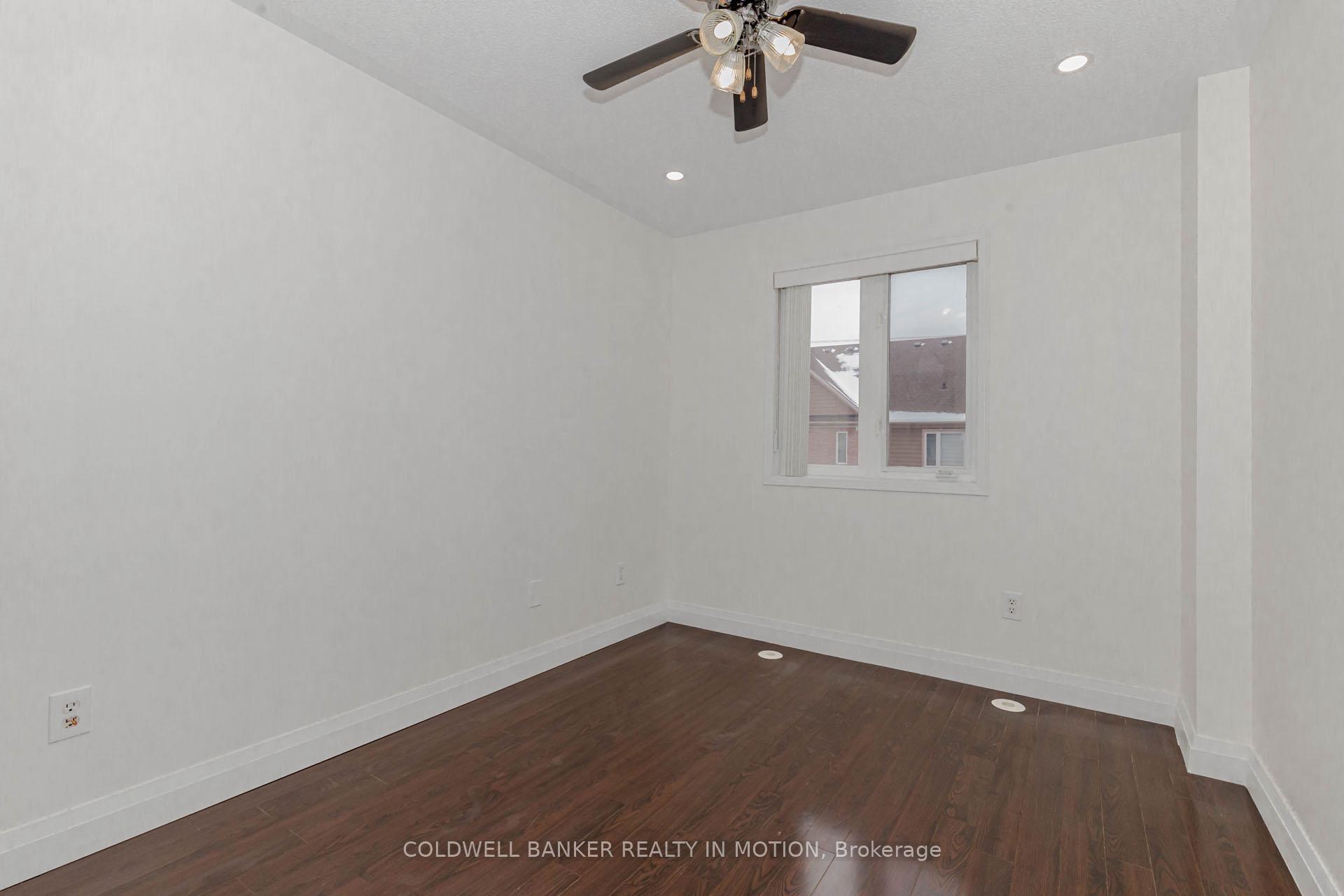2 Bedrooms Condo at 4975 Southampton, Mississauga For sale