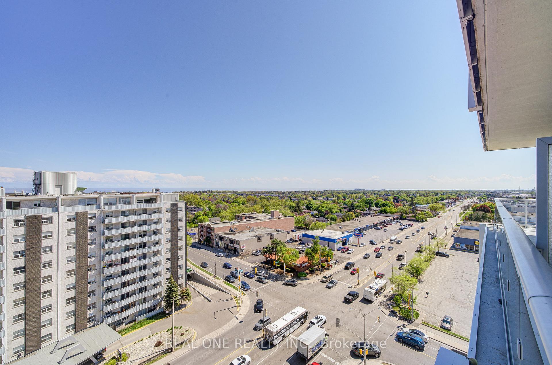 1 Bedroom Condo at 55 SPEERS, Oakville For sale