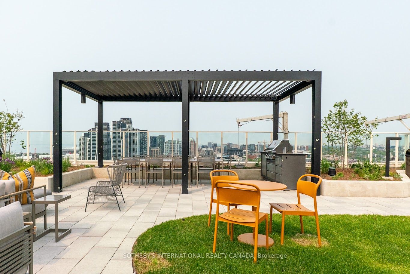 88 Bathurst Street, #622