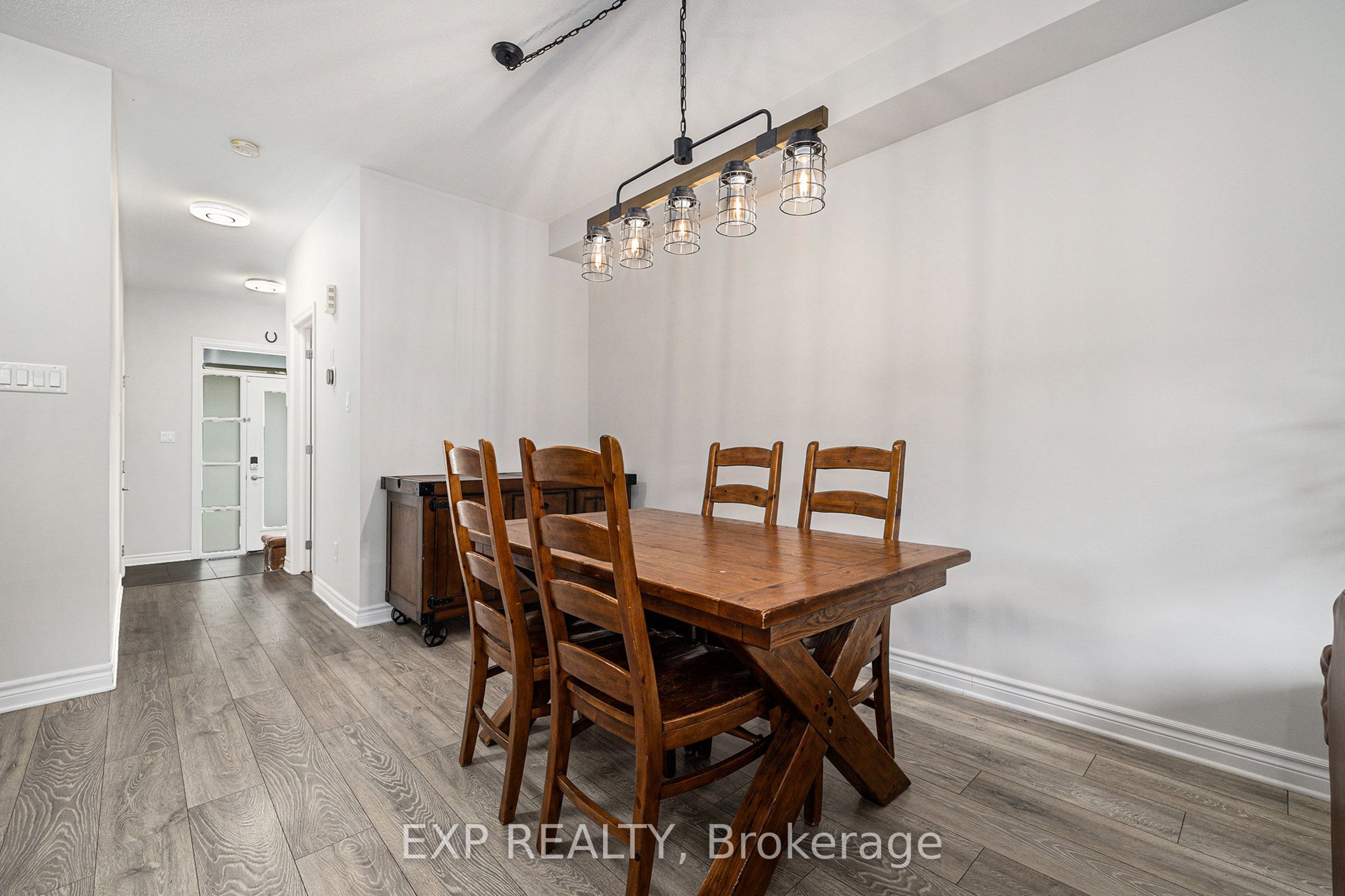 606 Geranium Walk