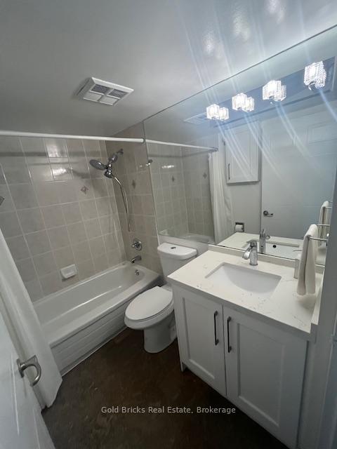 2 Bedrooms Condo at 750 Bay,  Toronto For sale