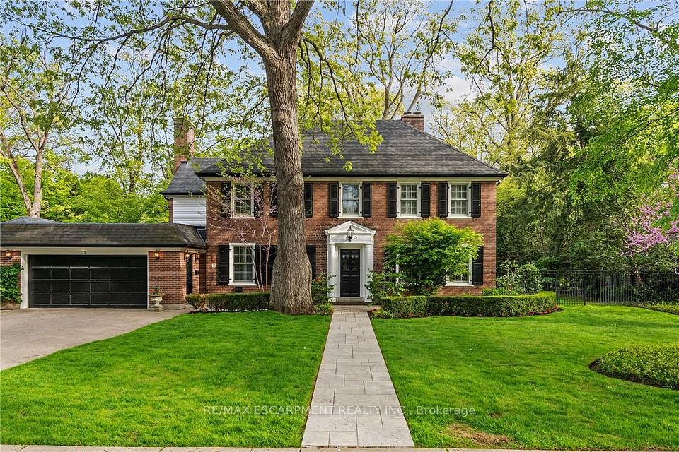 5 Mayfair