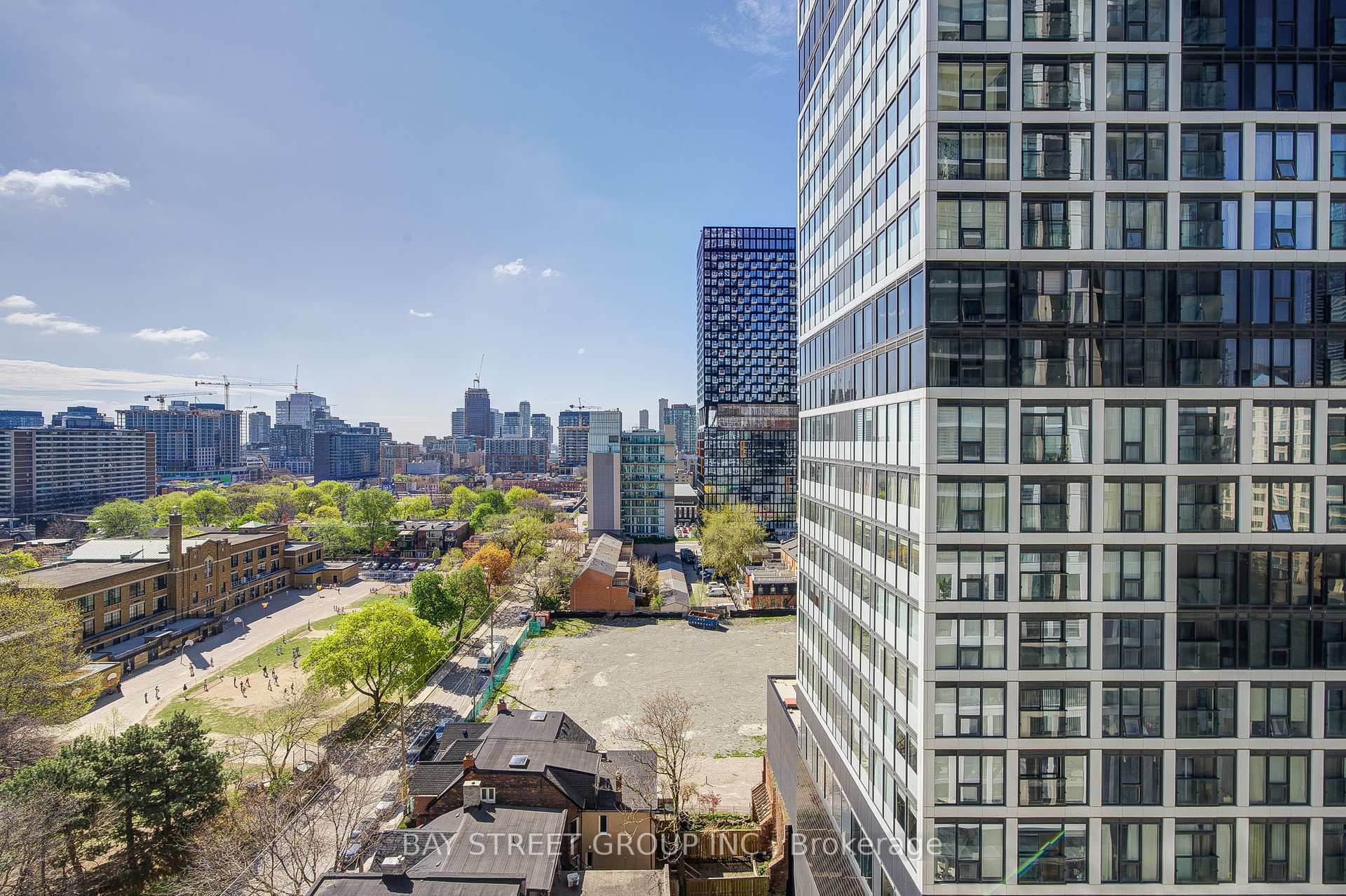 2 Bedrooms Condo at 251 Jarvis, Toronto For sale