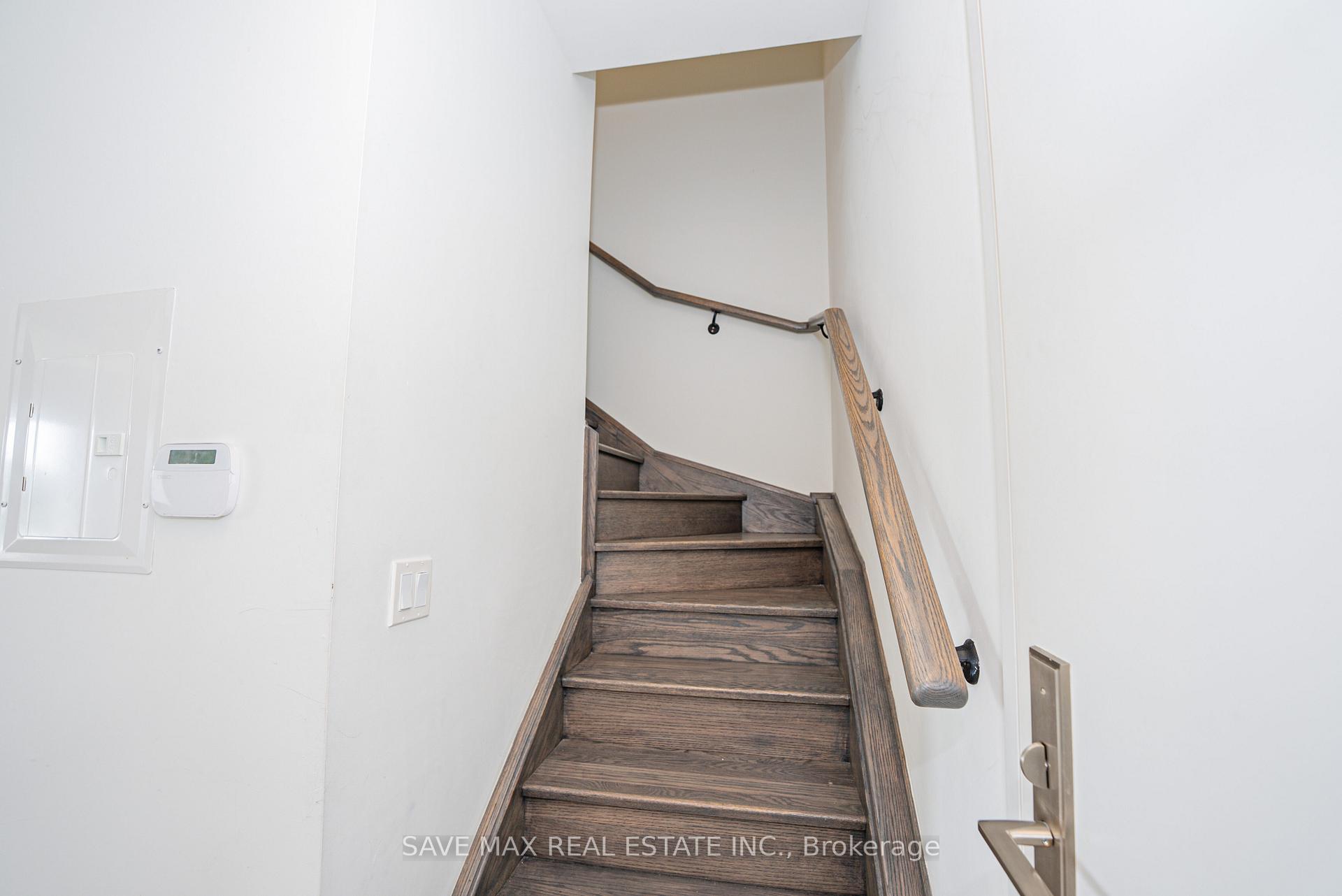 3 Bedrooms Condo at 155 Downsview Park, Toronto For sale