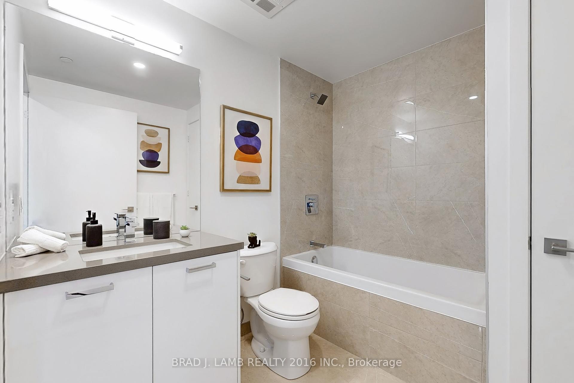 3 Bedrooms Condo at 195 McCaul, Toronto For sale