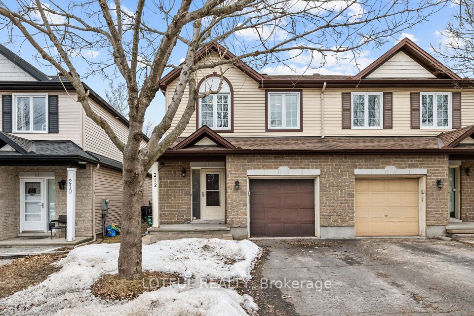 212 Meadowlilly