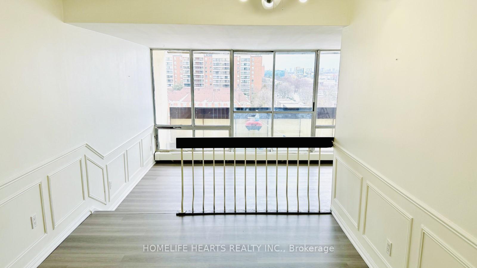 2 Bedrooms Condo at 455 Sentinel, Toronto For sale