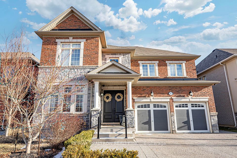 41 Woodgate Pines