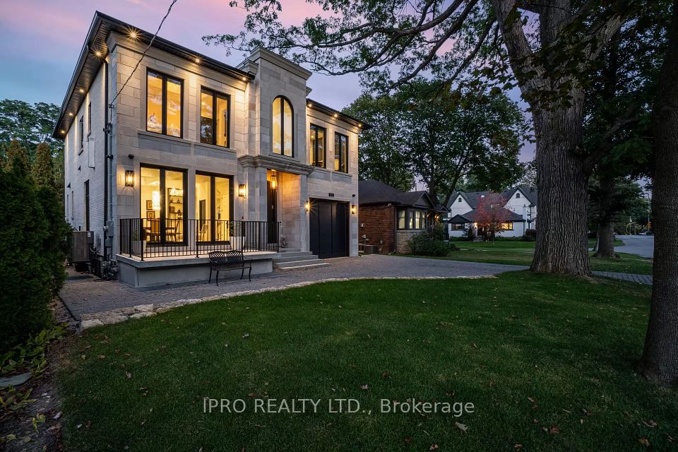 85 Kingsway