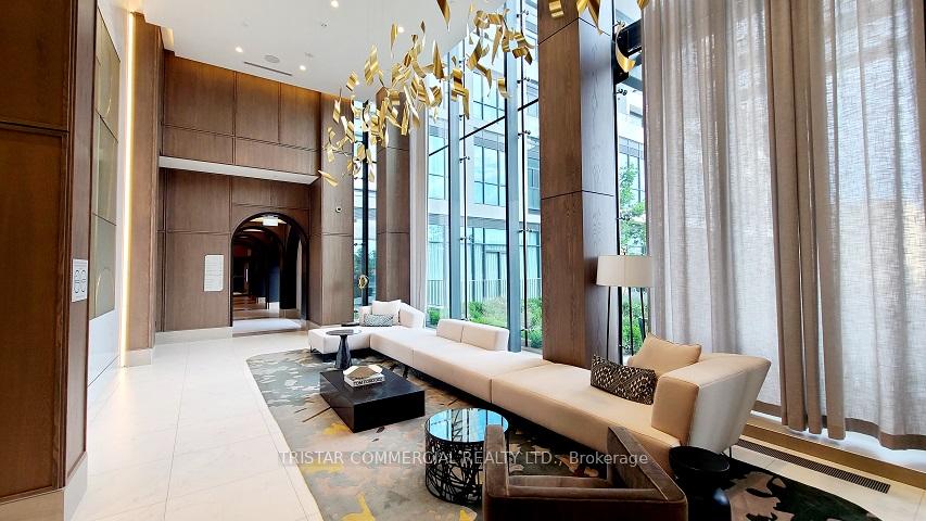 2 Bedrooms Condo at 30 Inn on the Park,  Toronto For sale