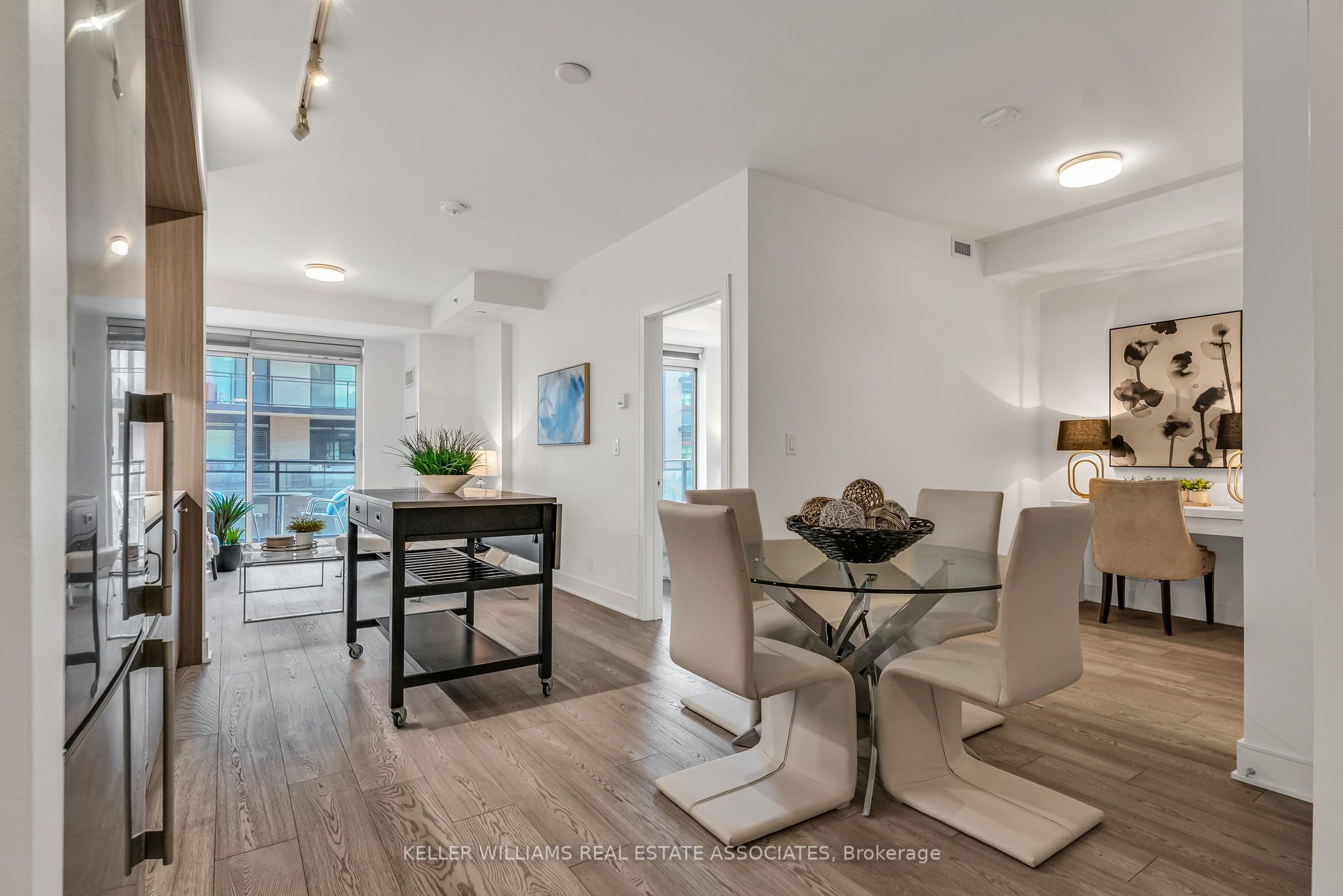 1575 Lakeshore Road W, #231