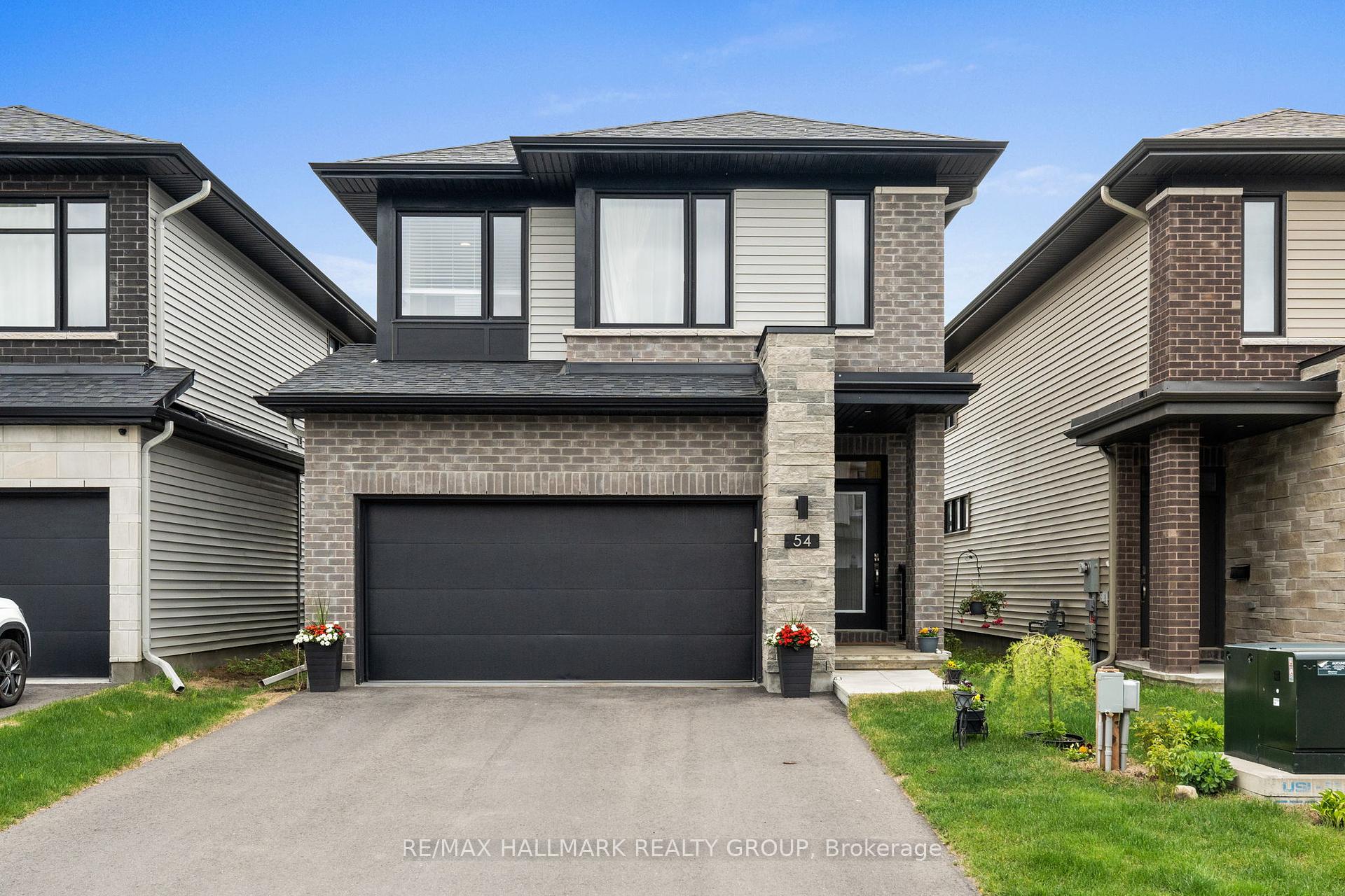 54 Whooping Crane Ridge, BlossomParkAirportandArea, ON K4M 0P2