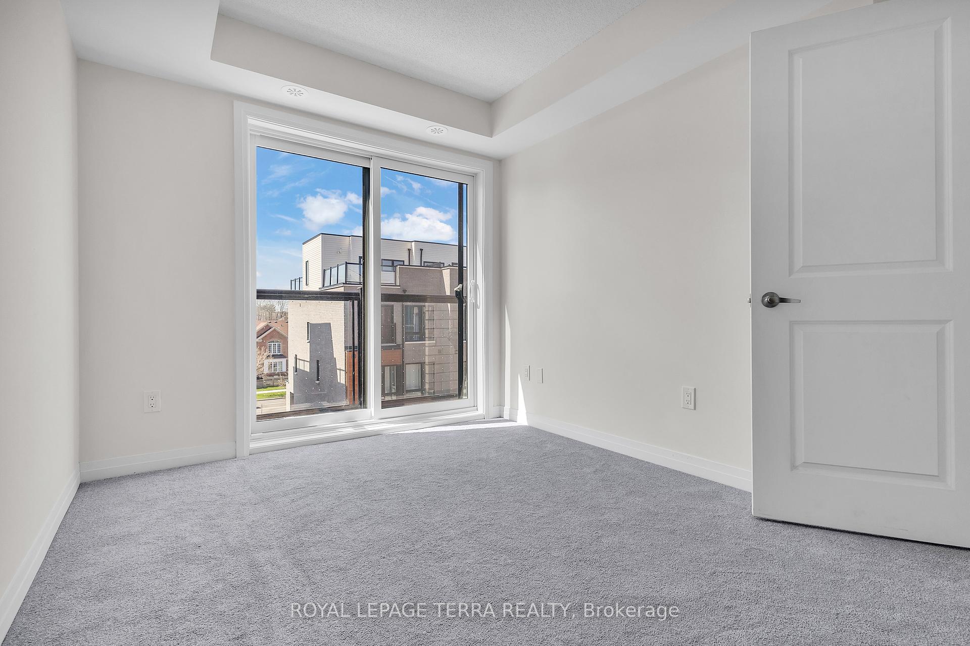 2 Bedrooms Condo at 25 Priya,  Toronto For sale
