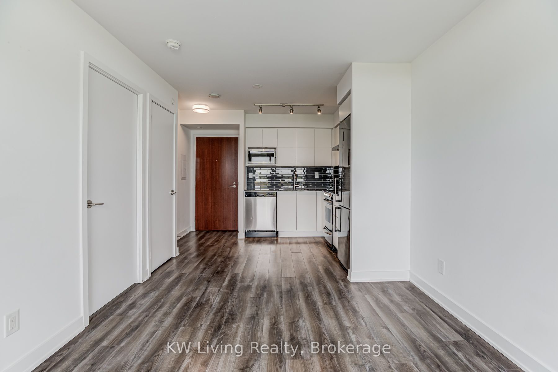 160 Flemington Road, #815